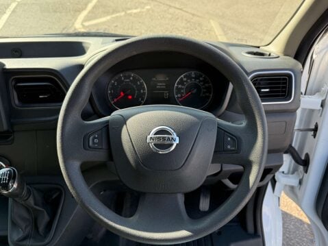 Nissan NV400 2.3 NV400 Tekna DCI 11