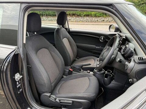 Mini Hatch 1.5 Cooper Classic 3dr 3