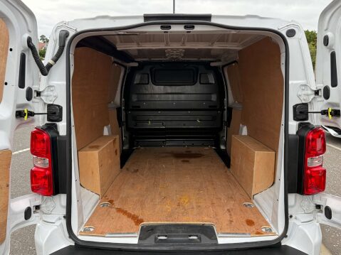 Vauxhall Vivaro 2.0 Vivaro F3100 Pro 22