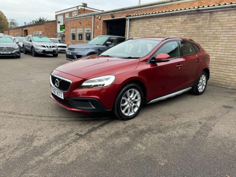 Volvo V40 2.0 V40 Cross Country Professional D2 5dr 13
