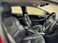Volvo V40 2.0 V40 Cross Country Professional D2 5dr 38