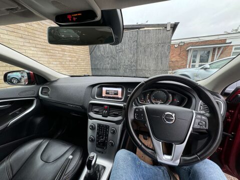 Volvo V40 2.0 V40 Cross Country Professional D2 5dr 40