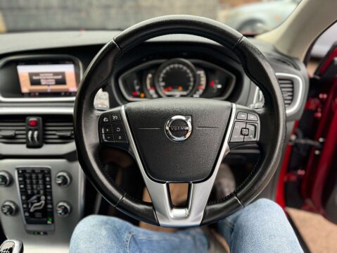 Volvo V40 2.0 V40 Cross Country Professional D2 5dr 41