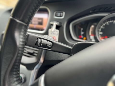 Volvo V40 2.0 V40 Cross Country Professional D2 5dr 46