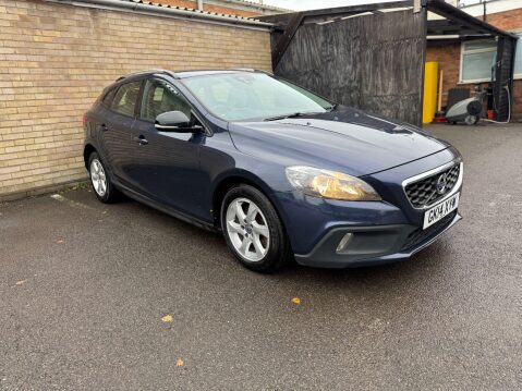 Volvo V40 1.6 V40 Cross Country SE D2 5dr 10
