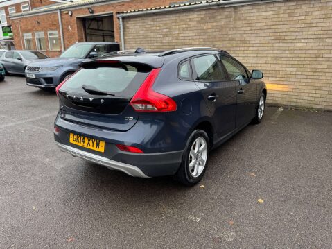 Volvo V40 1.6 V40 Cross Country SE D2 5dr 25