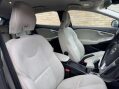 Volvo V40 1.6 V40 Cross Country SE D2 5dr 42