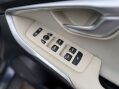 Volvo V40 1.6 V40 Cross Country SE D2 5dr 38