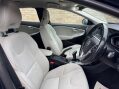 Volvo V40 1.6 V40 Cross Country SE D2 5dr 41