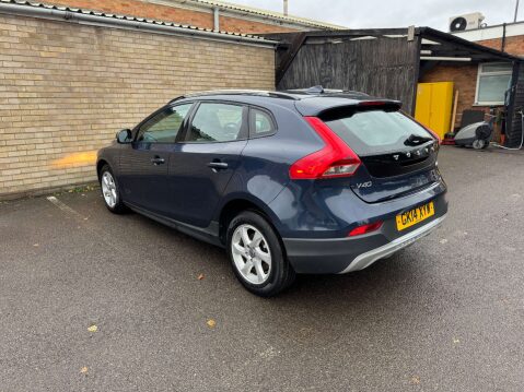 Volvo V40 1.6 V40 Cross Country SE D2 5dr 23