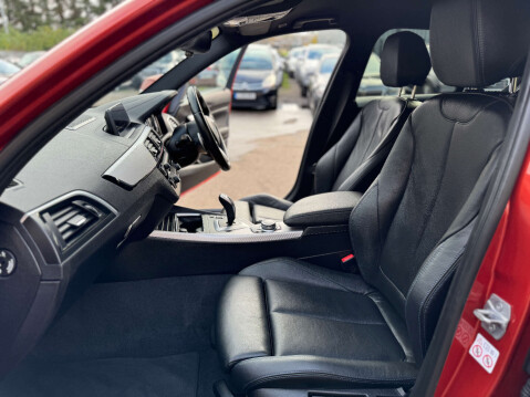BMW 1 Series 2.0 120d xDrive M Sport Shadow Edition Auto 4WD 5dr 70