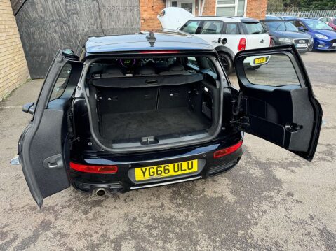 Mini Clubman 2.0 Clubman Cooper D Auto 6dr 33