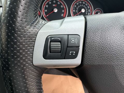 Vauxhall Vectra 2.8 Vectra VXR 5dr 42