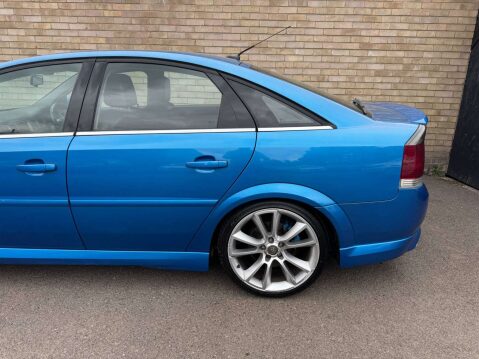 Vauxhall Vectra 2.8 Vectra VXR 5dr 16