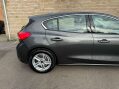 Ford Focus 1.5 Focus Zetec TDCI 5dr 29