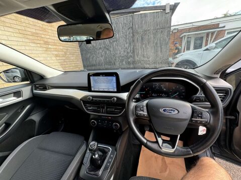 Ford Focus 1.5 Focus Zetec TDCI 5dr 39