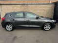 Ford Focus 1.5 Focus Zetec TDCI 5dr 26