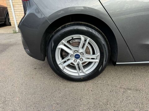 Ford Focus 1.5 Focus Zetec TDCI 5dr 30