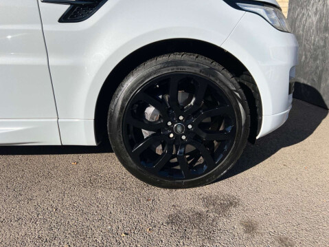 Land Rover Range Rover Sport 3.0 Range Rover Sport HSE SDV6 Auto 4WD 5dr 29