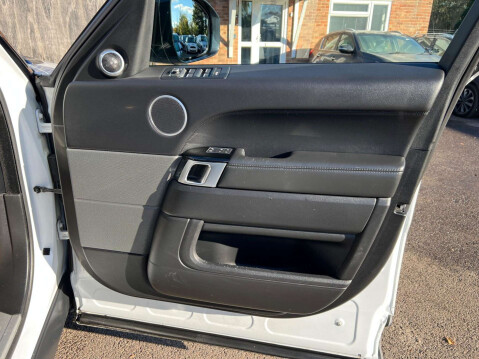 Land Rover Range Rover Sport 3.0 Range Rover Sport HSE SDV6 Auto 4WD 5dr 37