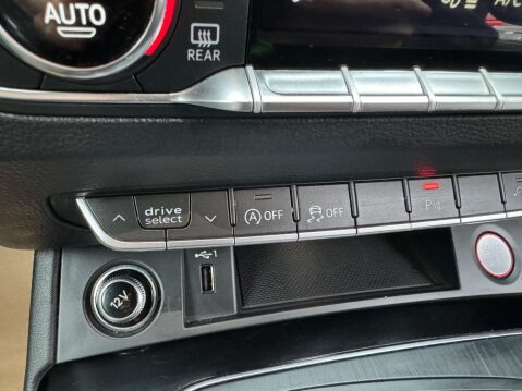 Audi Q5 3.0 SQ5 TFSI Quattro Auto 4WD 5dr 67