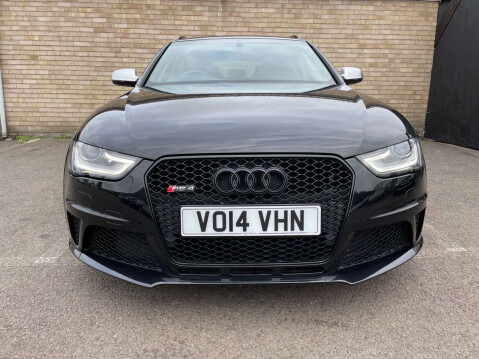 Audi A4 4.2 RS 4 FSI Quattro Auto 4WD 5dr 6
