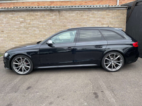 Audi A4 4.2 RS 4 FSI Quattro Auto 4WD 5dr 13