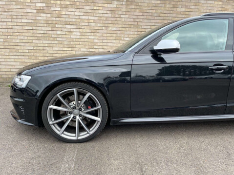 Audi A4 4.2 RS 4 FSI Quattro Auto 4WD 5dr 14