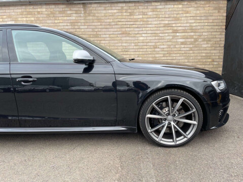 Audi A4 4.2 RS 4 FSI Quattro Auto 4WD 5dr 25
