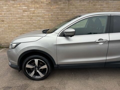 Nissan Qashqai 1.5 Qashqai N-Connecta dCi 5dr 16
