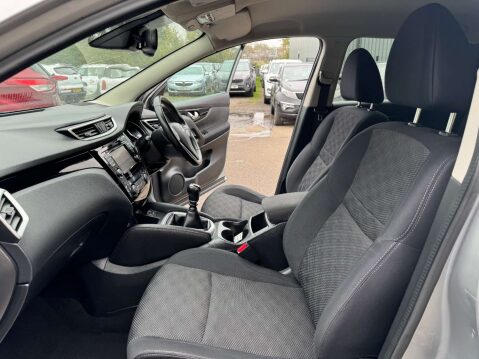 Nissan Qashqai 1.5 Qashqai N-Connecta dCi 5dr 70