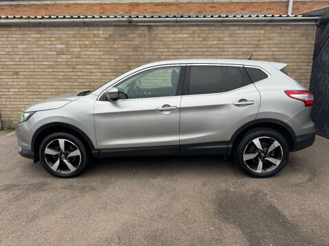Nissan Qashqai 1.5 Qashqai N-Connecta dCi 5dr 15