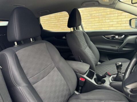 Nissan Qashqai 1.5 Qashqai N-Connecta dCi 5dr 42