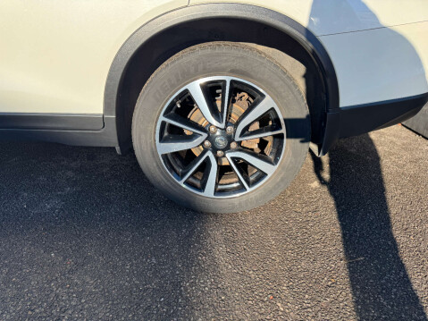 Nissan X-Trail 1.6 X-Trail N-Vision dCi 5dr 19
