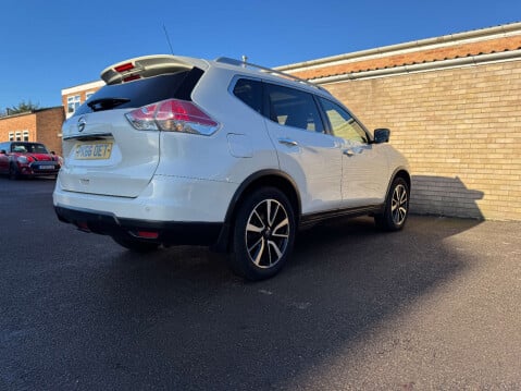 Nissan X-Trail 1.6 X-Trail N-Vision dCi 5dr 27