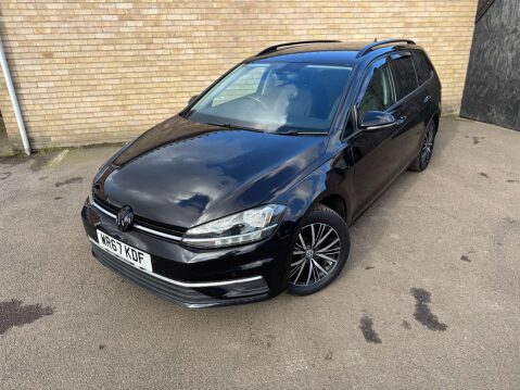 Volkswagen Golf 2.0 Golf SE Nav TDI BlueMotion Technology 5dr 4