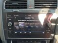 Volkswagen Golf 2.0 Golf SE Nav TDI BlueMotion Technology 5dr 55