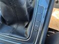 Volkswagen Golf 2.0 Golf SE Nav TDI BlueMotion Technology 5dr 64