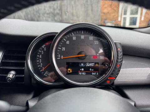 Mini Convertible 1.5 Cooper 2dr 54