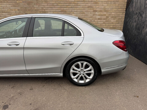 Mercedes-Benz C Class 2.1 C220 Sport Bluetec Auto 4dr 19