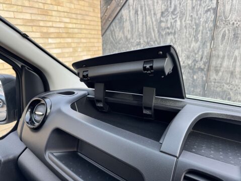 Vauxhall Vivaro 1.6 Vivaro 2900 Sportive CDTi Bi-T S/S 64