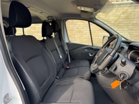 Vauxhall Vivaro 1.6 Vivaro 2900 Sportive CDTi Bi-T S/S 41