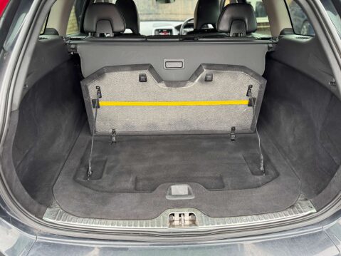 Volvo XC60 2.4 XC60 SE Luxury Nav D5 AWD 4WD 5dr 37