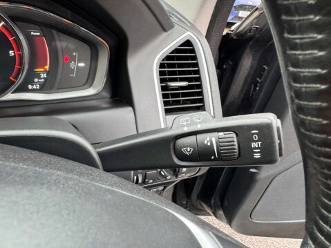 Volvo XC60 2.4 XC60 SE Luxury Nav D5 AWD 4WD 5dr 53