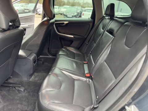 Volvo XC60 2.4 XC60 SE Luxury Nav D5 AWD 4WD 5dr 80