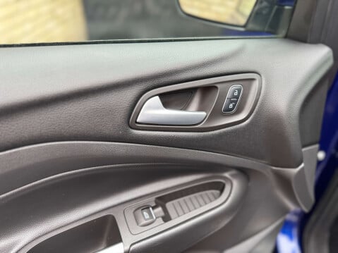 Ford Kuga 2.0 Kuga Titanium TDCi 4x4 4WD 5dr 75
