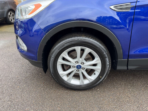 Ford Kuga 2.0 Kuga Titanium TDCi 4x4 4WD 5dr 17
