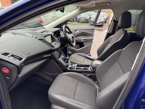 Ford Kuga 2.0 Kuga Titanium TDCi 4x4 4WD 5dr 76