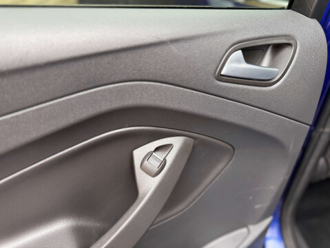 Ford Kuga 2.0 Kuga Titanium TDCi 4x4 4WD 5dr 81