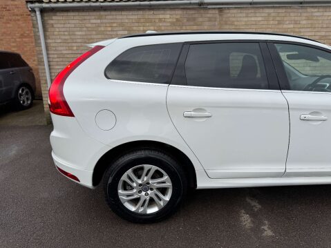Volvo XC60 2.0 XC60 SE D4 5dr 33